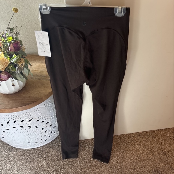 Buffbunny collegen leggings cold brew nwt xl $70 - Picture 4 of 4